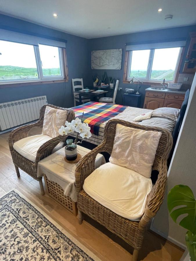 Music Of The Sea- Isle Of South Uist, Hs8 5Rf Apartment Clachan  Екстериор снимка